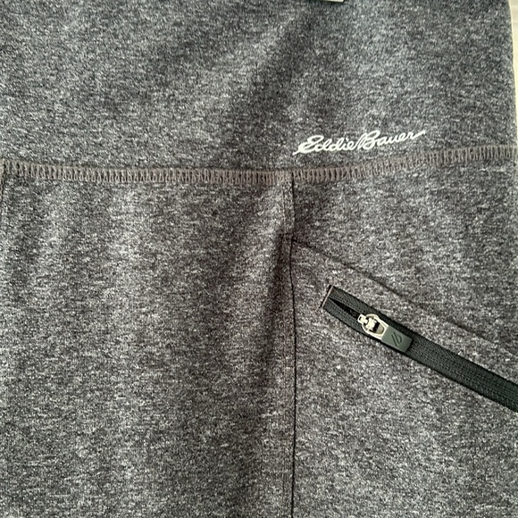 Eddie Bauer Women’s Trail Leggings. - Picture 2 of 6